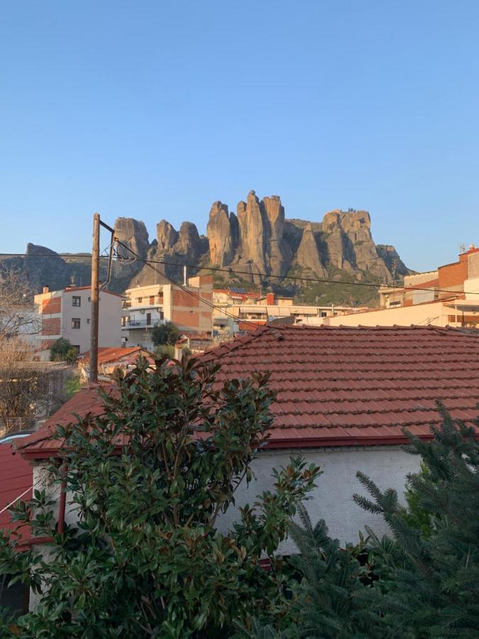 Divine Meteora Luxury Midtown Apartment Kalambaka Esterno foto