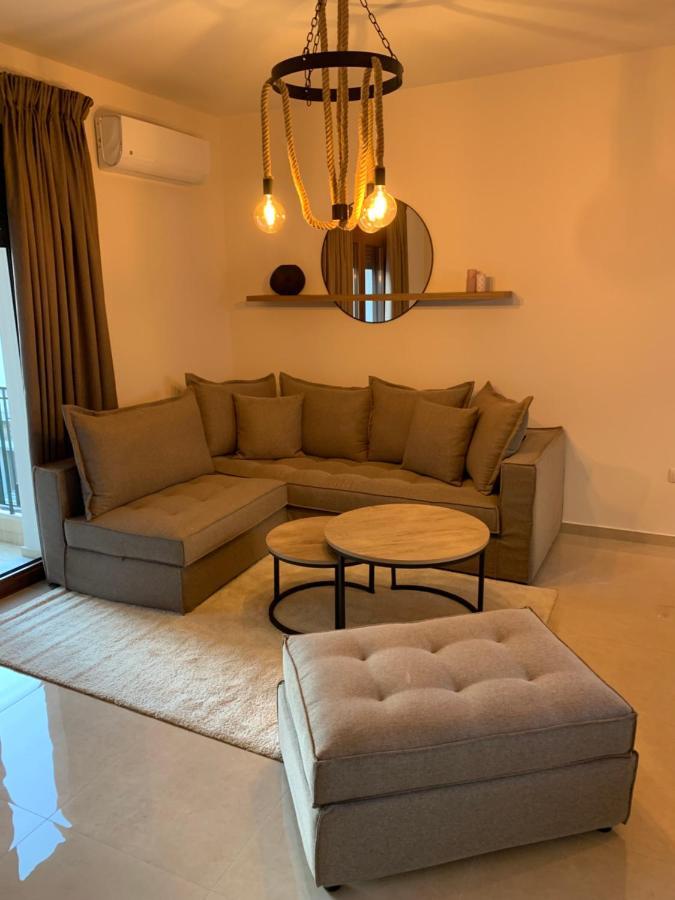 Divine Meteora Luxury Midtown Apartment Kalambaka Esterno foto